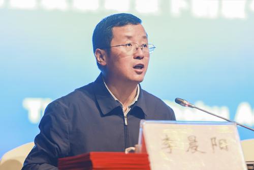 李晨阳 李晨阳